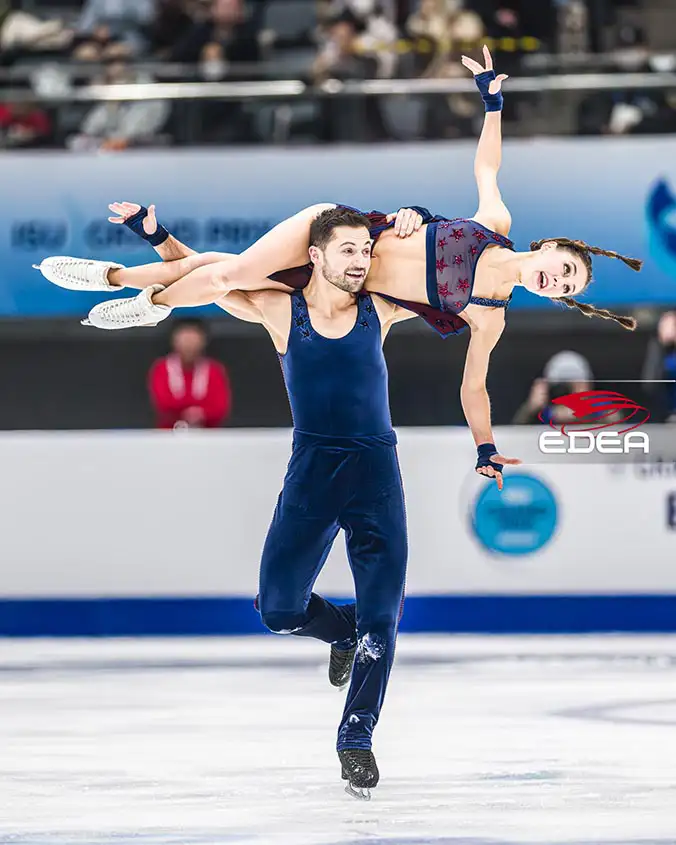 Ice Gallery Skates U.S.